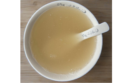 夏日解暑，這碗冷藏的野生葛根粉藏著自然的清涼答案?